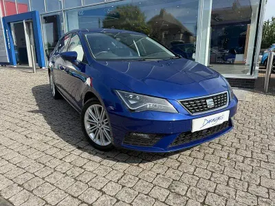 Used Seat Leon XCELLENCE 2019 Blue Hatchback