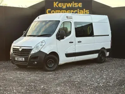 Second-hand Vauxhall Movano 130 CP (95 kW) 2019 Alb Monovolum