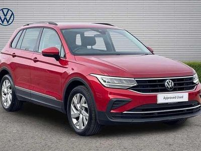 Used VW Tiguan Life 150 HP (110 kW) 2022 Red SUV