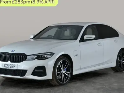 Begagnad BMW 330e M Sport 292 HK (214 kW) 2022 Sedan