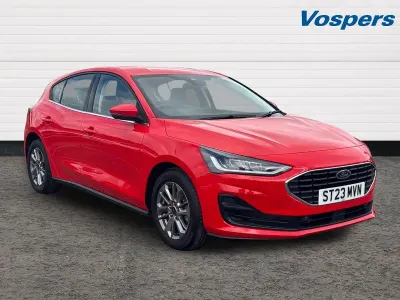 Used Ford Focus Titanium 123 HP (90 kW) 2023 Red Hatchback