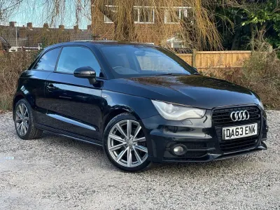 Usado Audi A1 S-Line 122 HP (89 kW) 2013 Preto Citadino