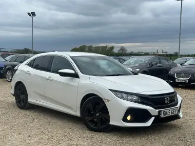 Used Honda Civic SR 120 HP (88 kW) 2019 White Hatchback