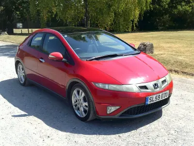 Used Honda Civic ES 140 HP (102 kW) 2009 Red Hatchback