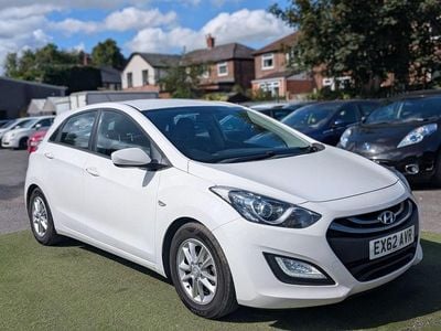 White Used 2012 Hyundai i30 Active Hatchback | £3,000 (Fair price)