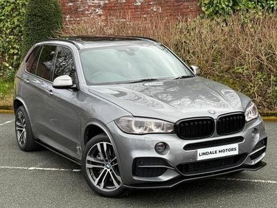 Begagnad BMW X5 Comfort Edition 381 HK (280 kW) 2015 Grå SUV