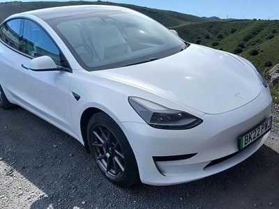 Used Tesla Model 3 Standard Range Plus 366 kW (498 HP) 2022 Sedan