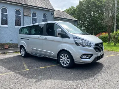 Used Ford Tourneo Titanium 130 HP (95 kW) 2023 Silver MPV
