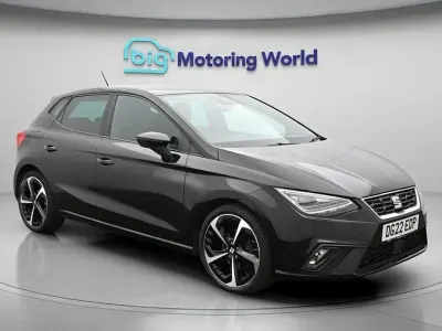 Usata Seat Ibiza FR Sport 110 CV (80 kW) 2022 Nero Utilitaria