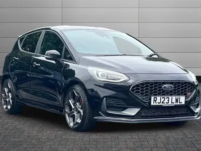 Usado Ford Fiesta ST 200 HP (147 kW) 2023 Preto Citadino