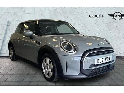 Używany Mini ONE Classic 102 KM (75 kW) 2021 Szary Hatchback