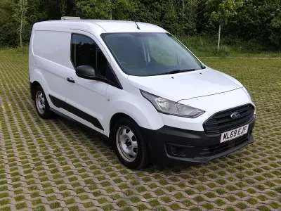 Used Ford Transit Connect 100 HP (73 kW) 2019 White MPV