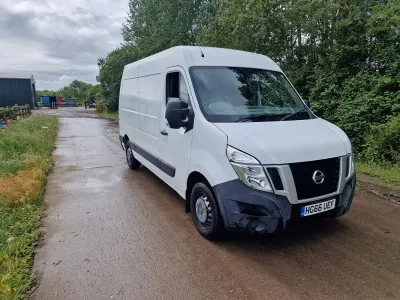 Used Nissan NV400