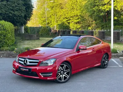 Second-hand Mercedes C220 AMG 2013 Roșu Coupe