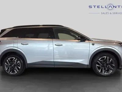 Used Peugeot 5008 GT 134 HP (98 kW) 2025 Grey SUV