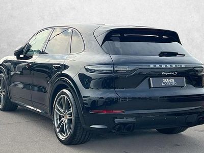 Used Porsche Cayenne S 434 HP (319 kW) 2021 Black SUV