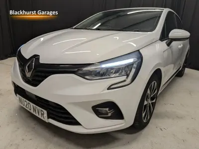 Used Renault Clio Iconic 75 HP (55 kW) 2020 White Hatchback