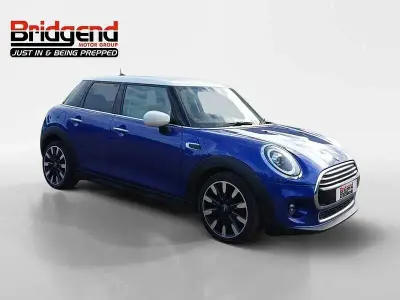 Used Mini Cooper Exclusive 134 HP (98 kW) 2020 Blue Hatchback