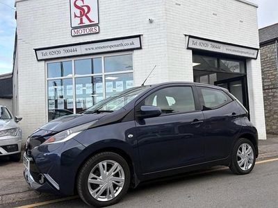 Blue Used 2015 Toyota Aygo x-press Hatchback | £4,950 (Fair price)