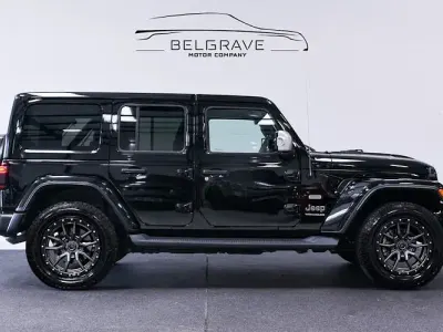 Used Jeep Wrangler Overland 272 HP (200 kW) 2022 Black SUV