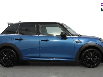 Used Mini Cooper Sport 136 HP (100 kW) 2024 Blue Hatchback