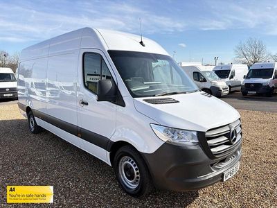 Used Mercedes Sprinter 143 HP (105 kW) 2018 White Van