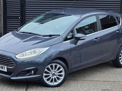 Used Ford Fiesta Titanium X 125 HP (91 kW) 2013 Grey Hatchback