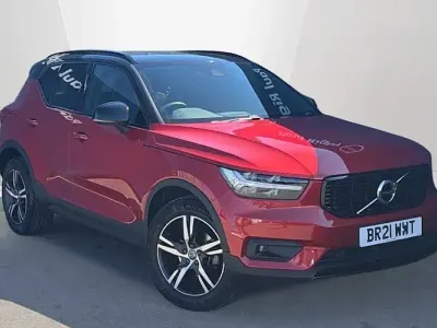 Used Volvo XC40 R-Design 163 HP (119 kW) 2021 Red SUV