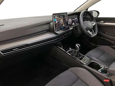 Second-hand VW Golf VIII Style 150 CP (110 kW) 2025 Gri Hatchback