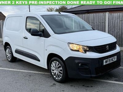 White Used 2019 Peugeot Partner MPV | £6,500 (Fair price)