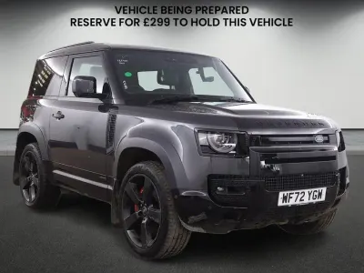 Used Land Rover Defender S 400 HP (294 kW) 2022 Carpathian grey SUV