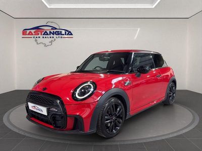 Begagnad Mini Cooper Hatch 2023 Röd Halvkombi