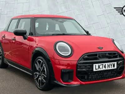 Used Mini Cooper Hatch 154 HP (113 kW) 2024 Red Hatchback