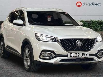 White Used 2022 MG HS Exclusive SUV | £13,350 (Fair price)