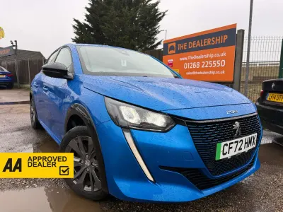 Second-hand Peugeot e-208 Allure+ 100 kW (136 CP) 2022 Albastru Hatchback