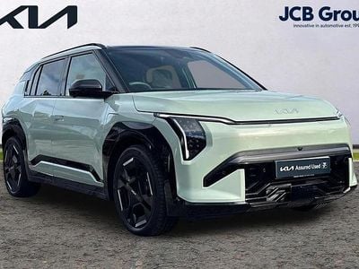 Green New 2025 Kia EV3 GT-Line S SUV | £34,995 (Good price)