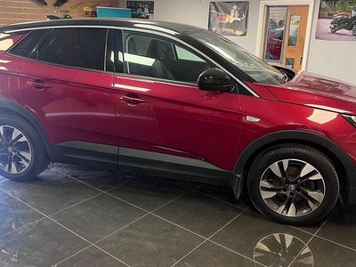 Second-hand Vauxhall Grandland X SRi 130 CP (95 kW) 2021 Roșu SUV