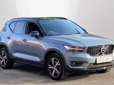 Used Volvo XC40 R-Design 188 HP (138 kW) 2020 SUV