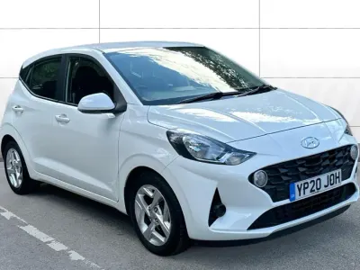Used Hyundai i10 SE 84 HP (61 kW) 2020 White Hatchback