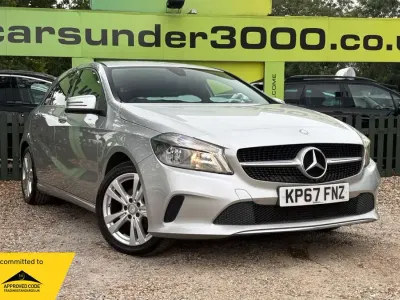 Used Mercedes A180 109 HP (80 kW) 2017 Silver Hatchback