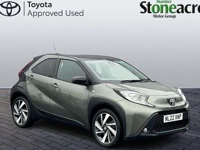 Used Toyota Aygo X 72 HP (52 kW) 2022 Green SUV