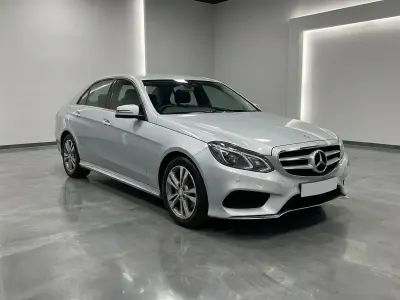 Used Mercedes E220 SE 2014 Silver Sedan