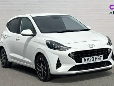 Used Hyundai i10 Premium 67 HP (49 kW) 2020 White Hatchback