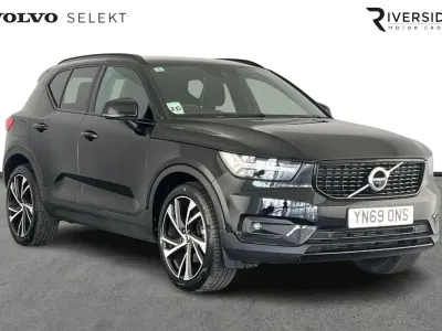 Used Volvo XC40 R-Design 247 HP (181 kW) 2019 Black stone SUV
