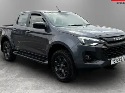 Used Isuzu D-Max 165 HP (121 kW) 2024 Cabriolet