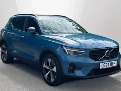 Used Volvo XC40 Ultimate 194 HP (142 kW) 2023 Blue SUV