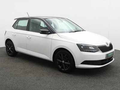 Candy white Used 2017 Skoda Fabia Hatchback | £7,990 (Fair price)