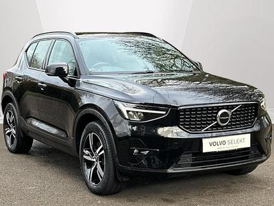 Black Used 2022 Volvo XC40 Plus SUV | £25,290 (Fair price)