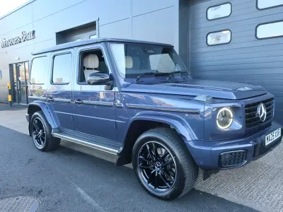 Begagnad Mercedes G450 AMG Line Premium Plus 382 HK (280 kW) 2025 Blå SUV