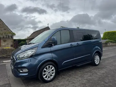 Usado Ford Tourneo Titanium 2019 Azul Monovolume